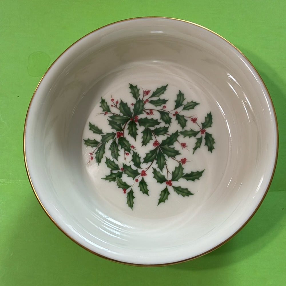 Lenox HolidayHolly - TREAT PLATE TRIO - Picture 4 of 12